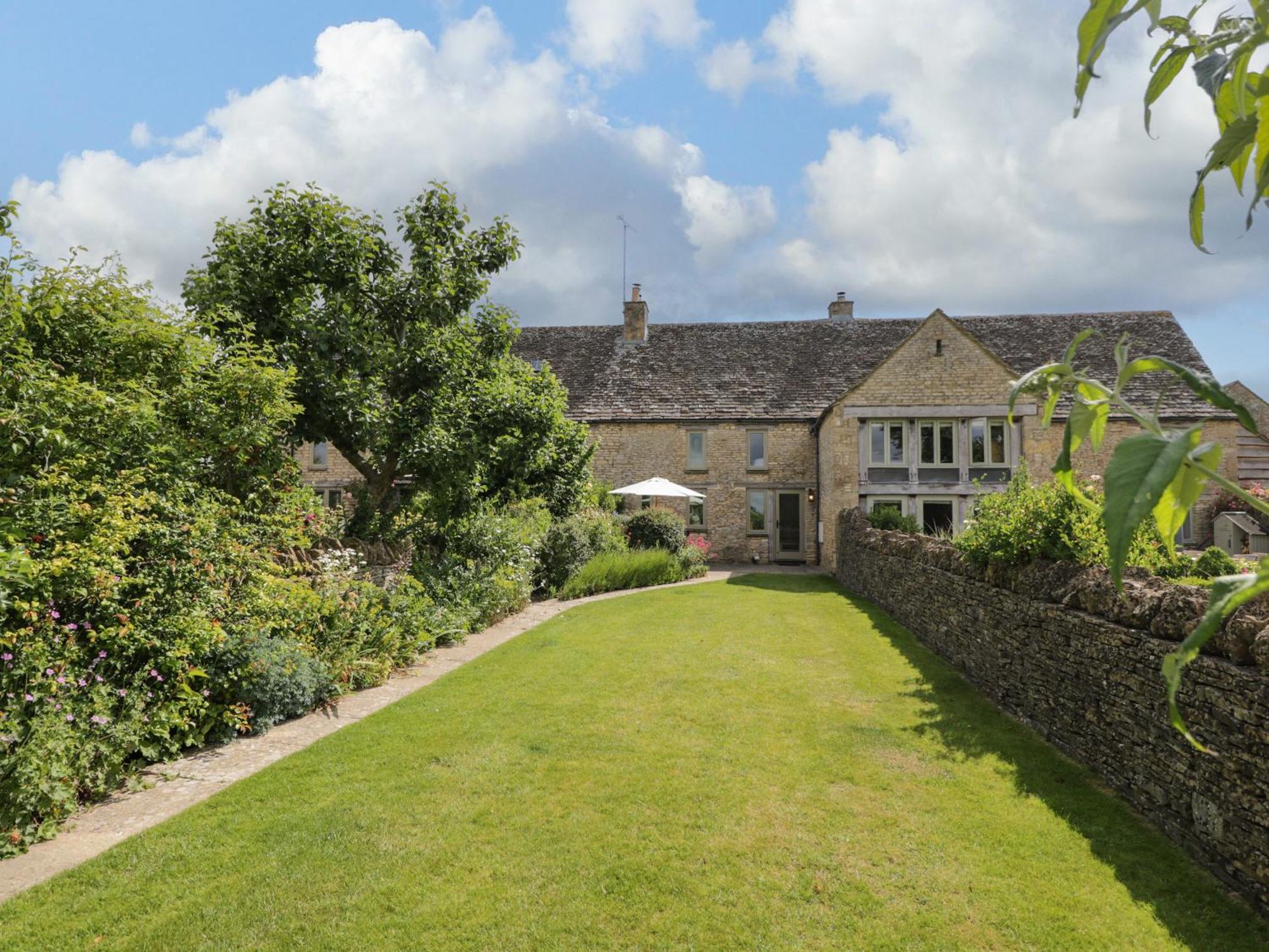 Little Owl Barn Villa Burford Exterior photo